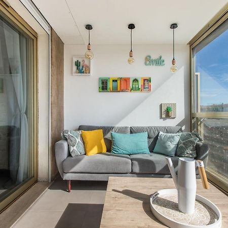 Lb Vacation Rentals I Admire Panoramic Ocean Views Through Walls Of Windows Cannes Ngoại thất bức ảnh