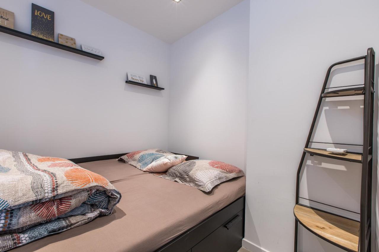 Lb Vacation Rentals I Admire Panoramic Ocean Views Through Walls Of Windows Cannes Ngoại thất bức ảnh